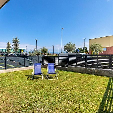 Una Terrazza Sul Lago A2 Con Piscina By Wonderful Italy Peschiera del Garda Exterior foto