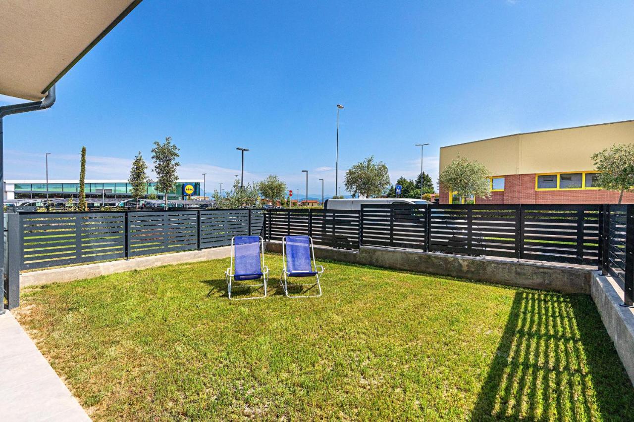 Una Terrazza Sul Lago A2 Con Piscina By Wonderful Italy Peschiera del Garda Exterior foto